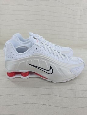 Nike Youth Shox R4 GS White Phantom Red Running Shoes CW2626-102 Size 7Y NEW